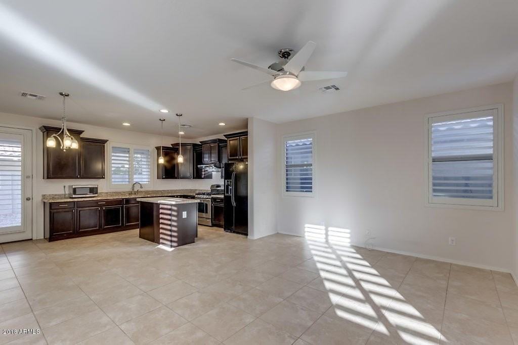 1704 W Pelican Dr - Photo 3 of 27