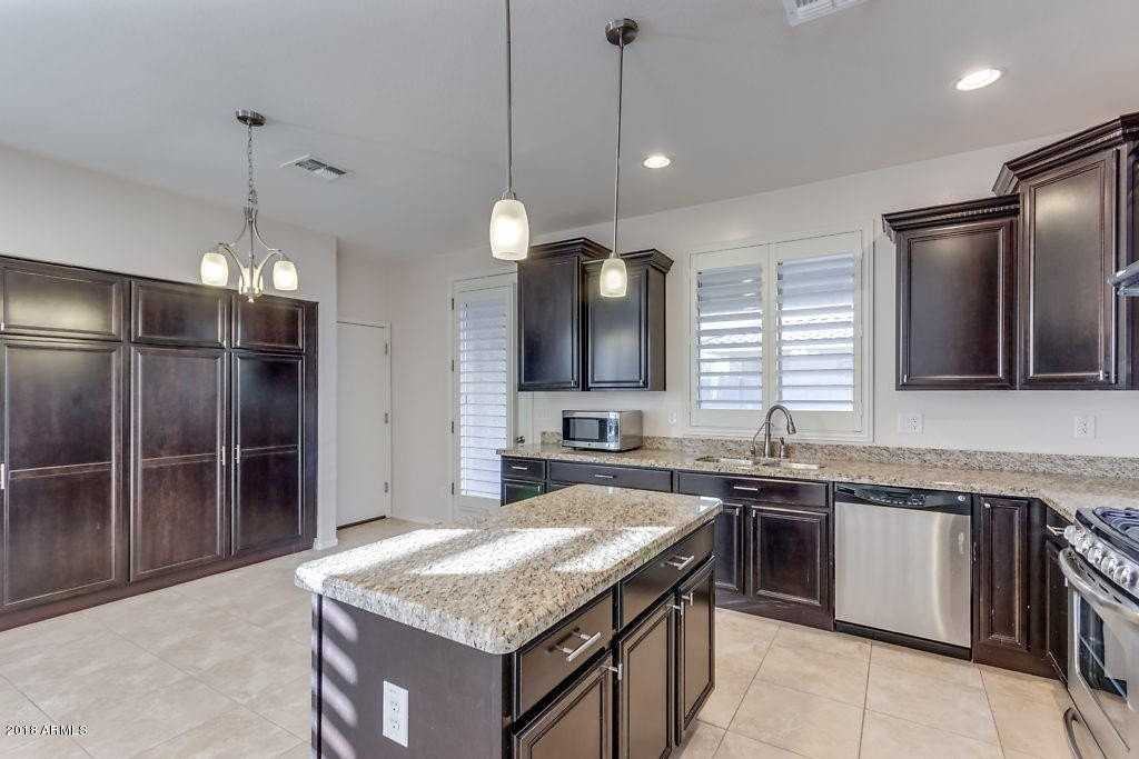 1704 W Pelican Dr - Photo 5 of 27