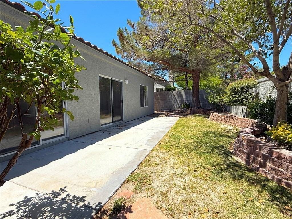9824 Garamound Ave - Photo 3 of 35