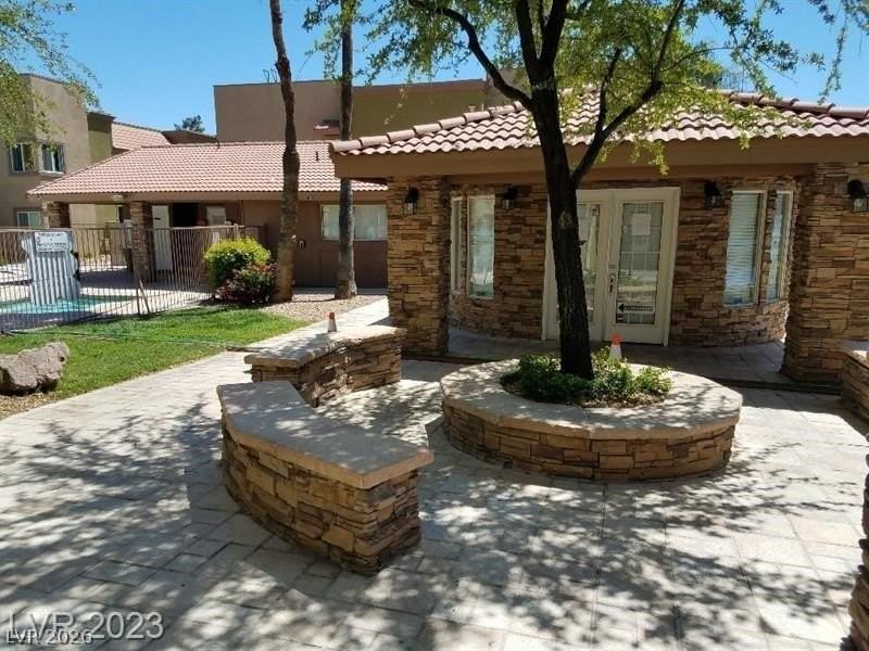 1828 N Decatur Blvd #201 - Photo 5 of 18