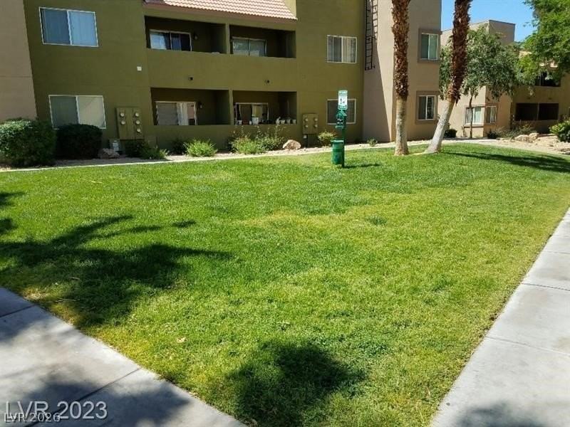 1828 N Decatur Blvd #201 - Photo 6 of 18
