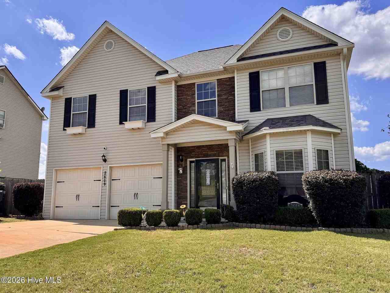 2609 Leland Dr - Photo 4 of 41