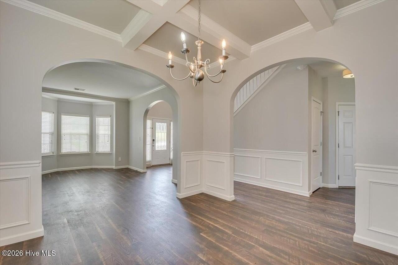 2609 Leland Dr - Photo 7 of 41