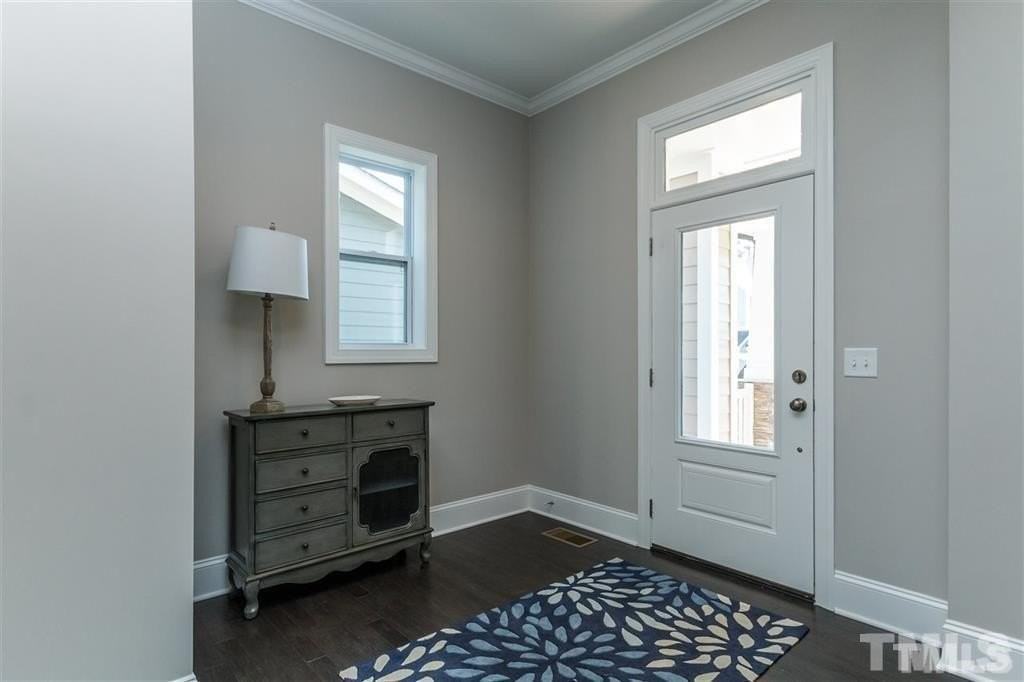 350 Cardinal Ridge Rd - Photo 4 of 31