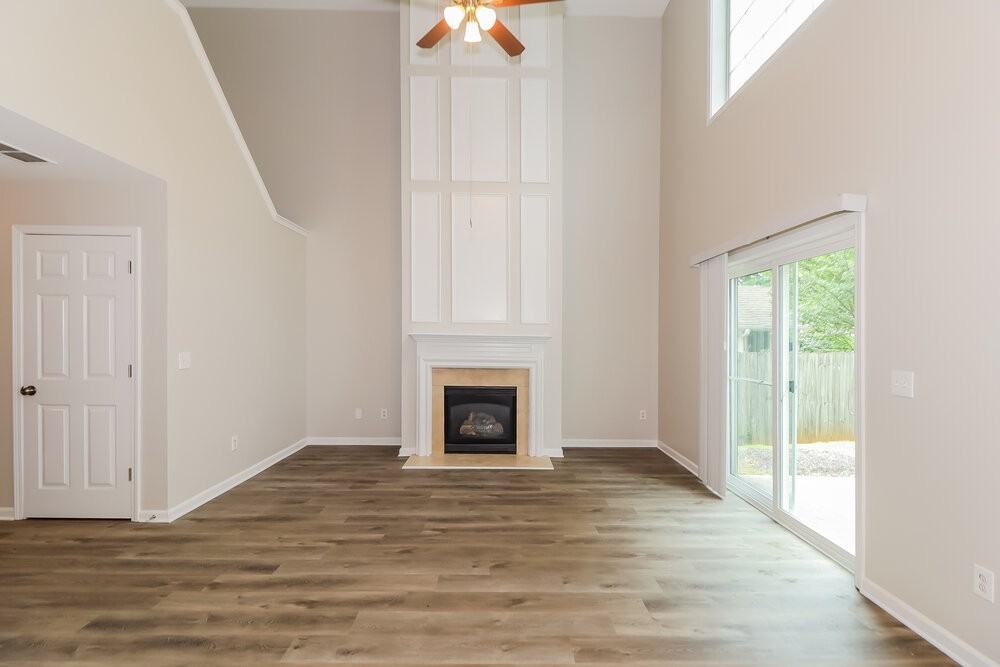 3242 Liberty Commons Dr Nw - Photo 6 of 17