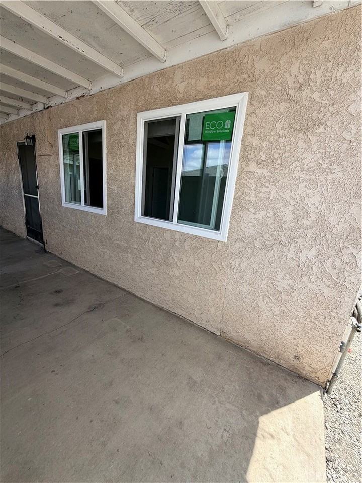 18029 Horst Ave - Photo 2 of 17