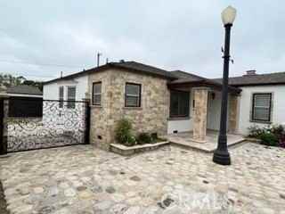 8461 Vicksburg Ave - Photo 4 of 34