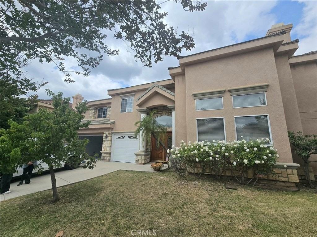 8219 Somerset Pl - Photo 2 of 36