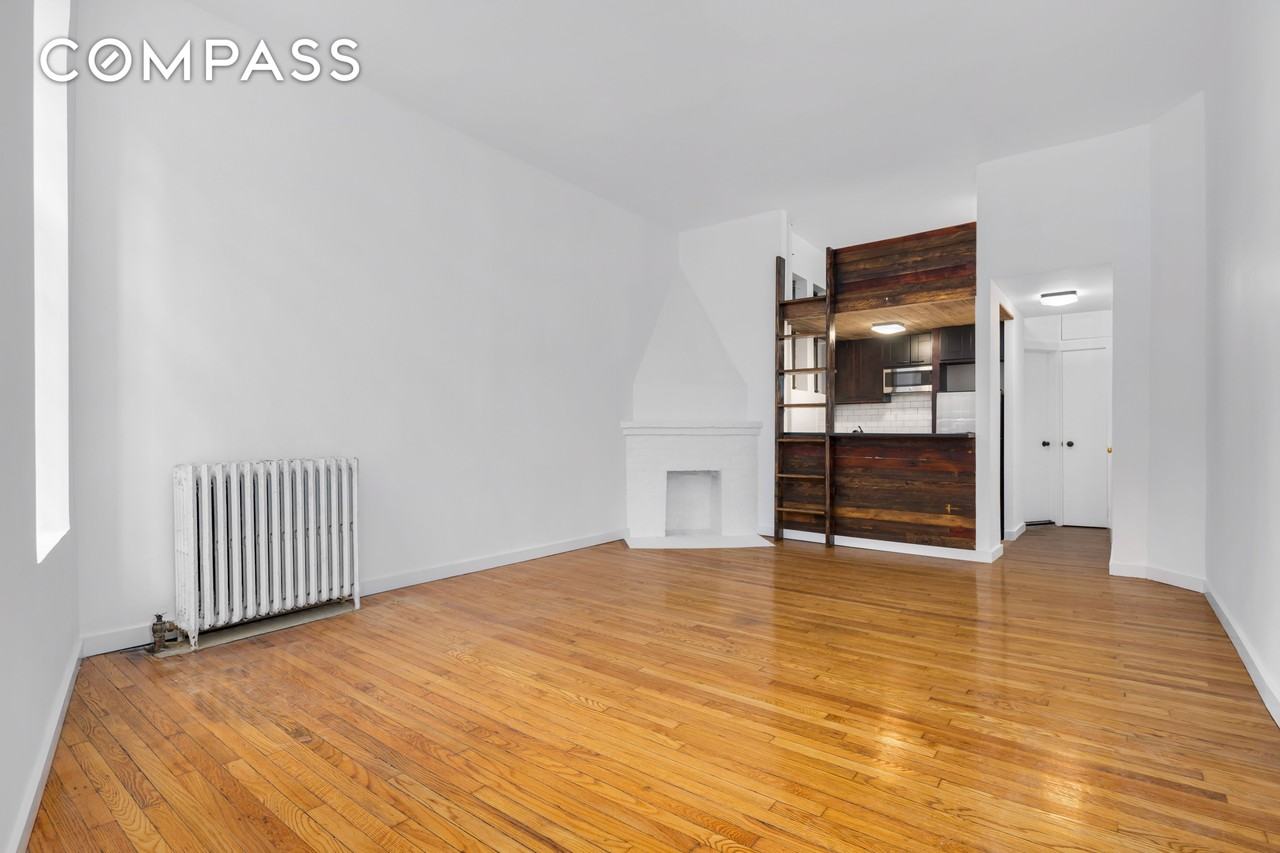 5 Weehawken St #1A - Photo 4 of 9