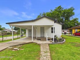 908 Saint Charles St - Photo 1 of 1