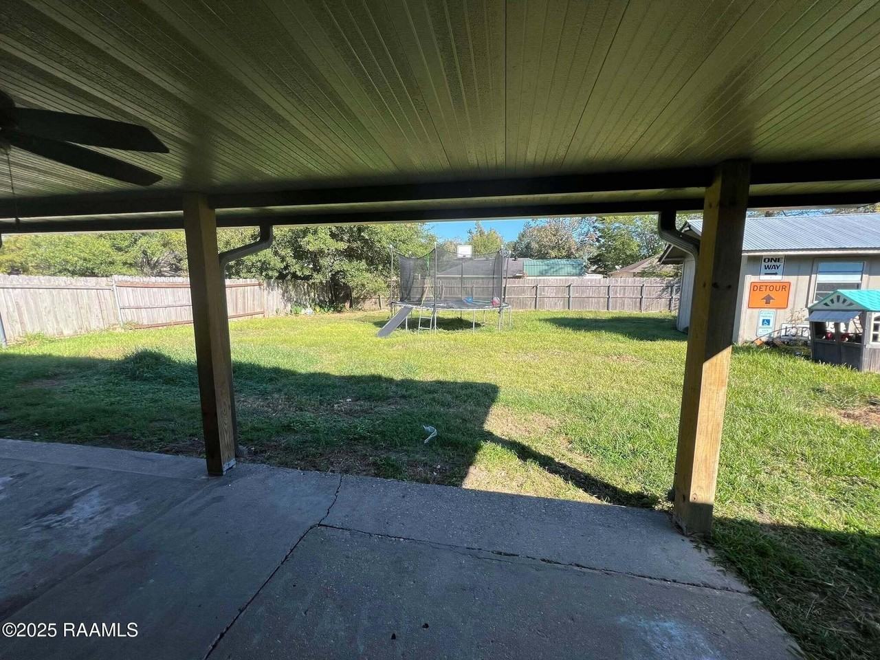 25842 Shadow Brook Ave - Photo 6 of 6