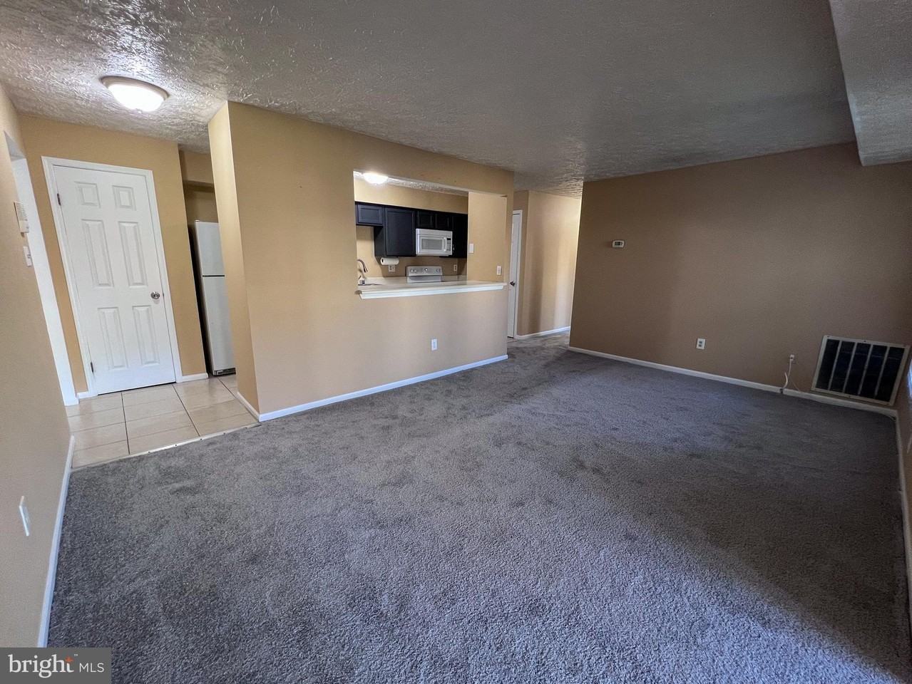 782 Southern Hills Dr - Photo 3 of 18