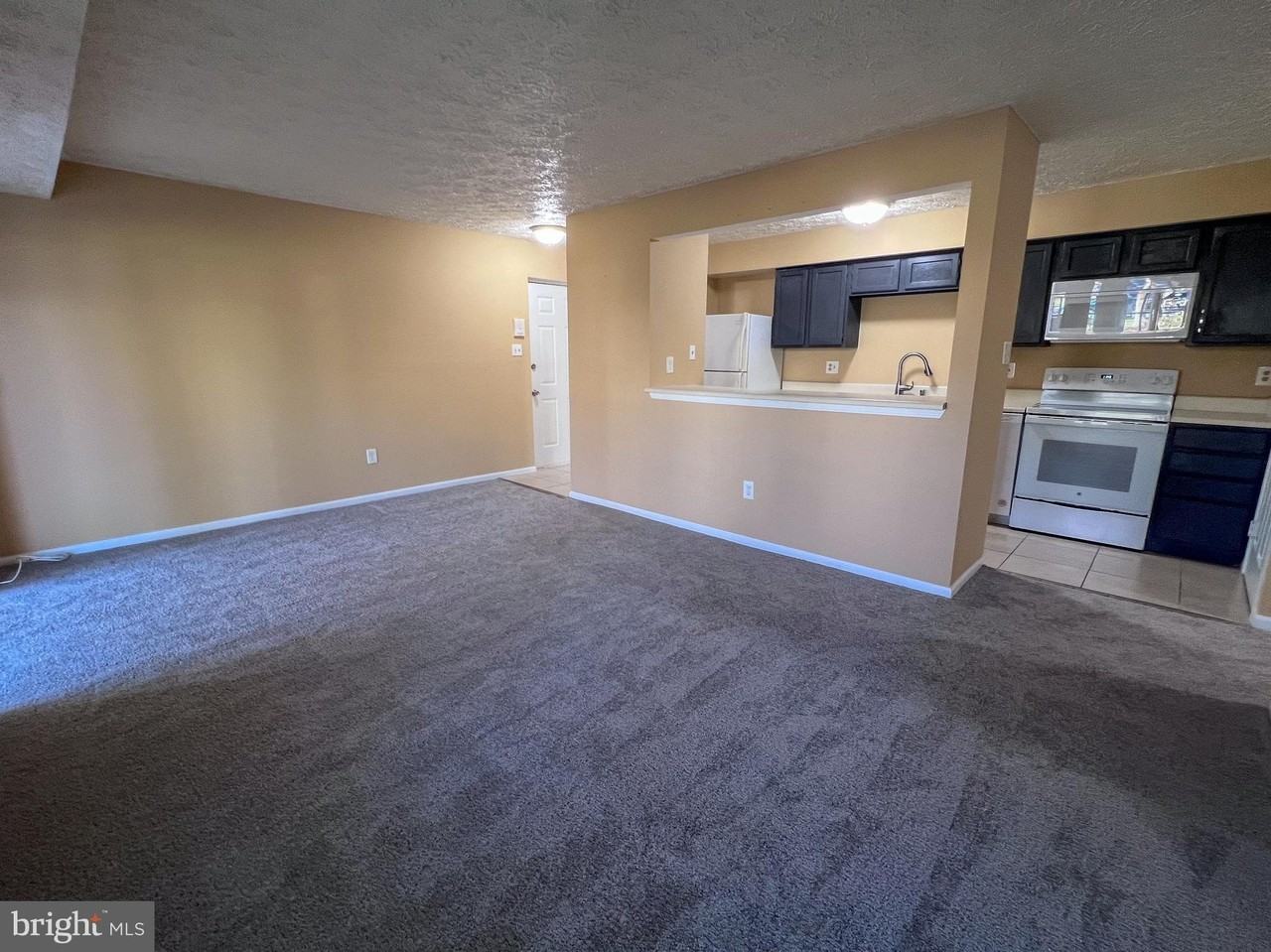 782 Southern Hills Dr - Photo 4 of 18