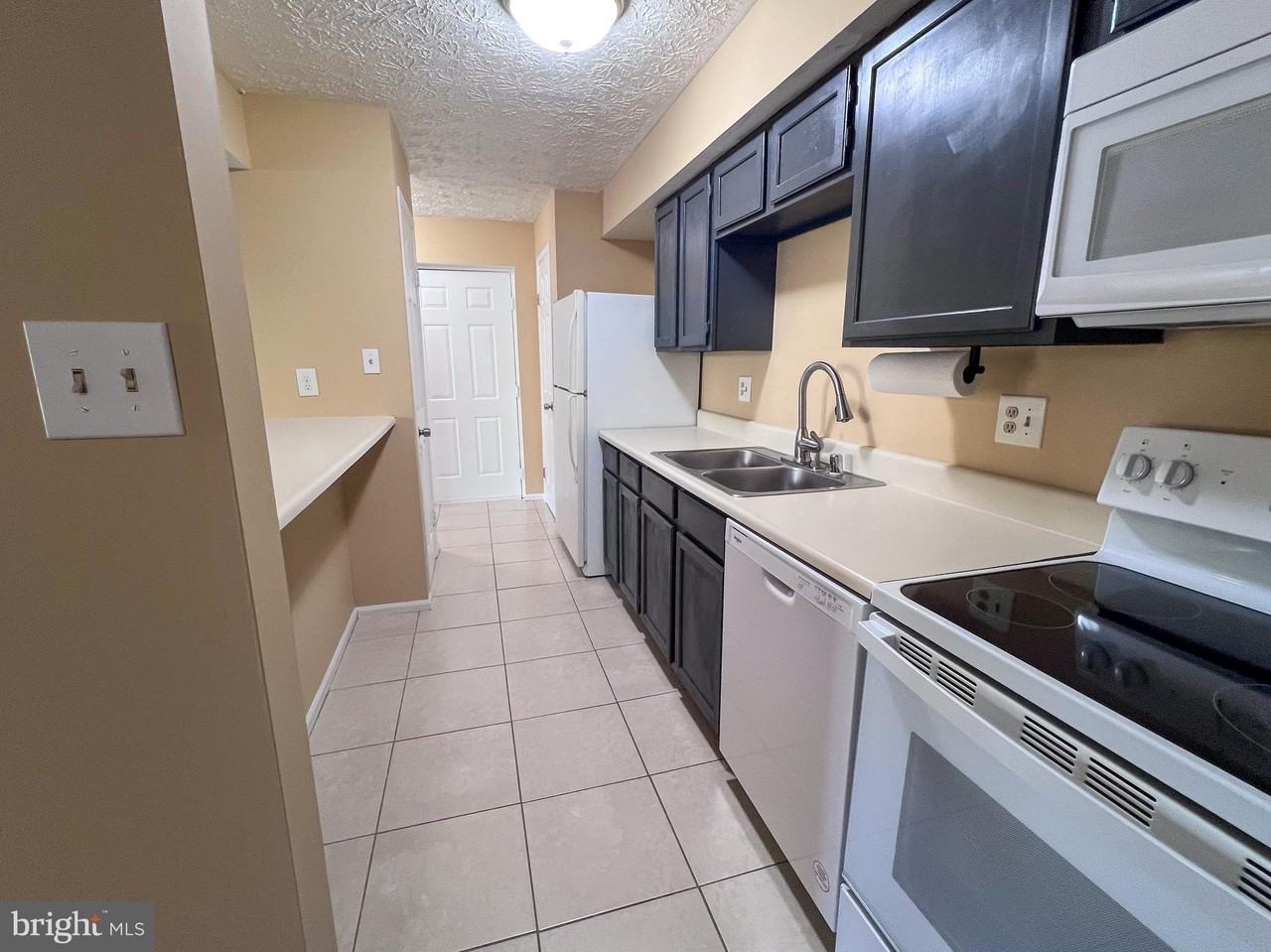 782 Southern Hills Dr - Photo 7 of 18