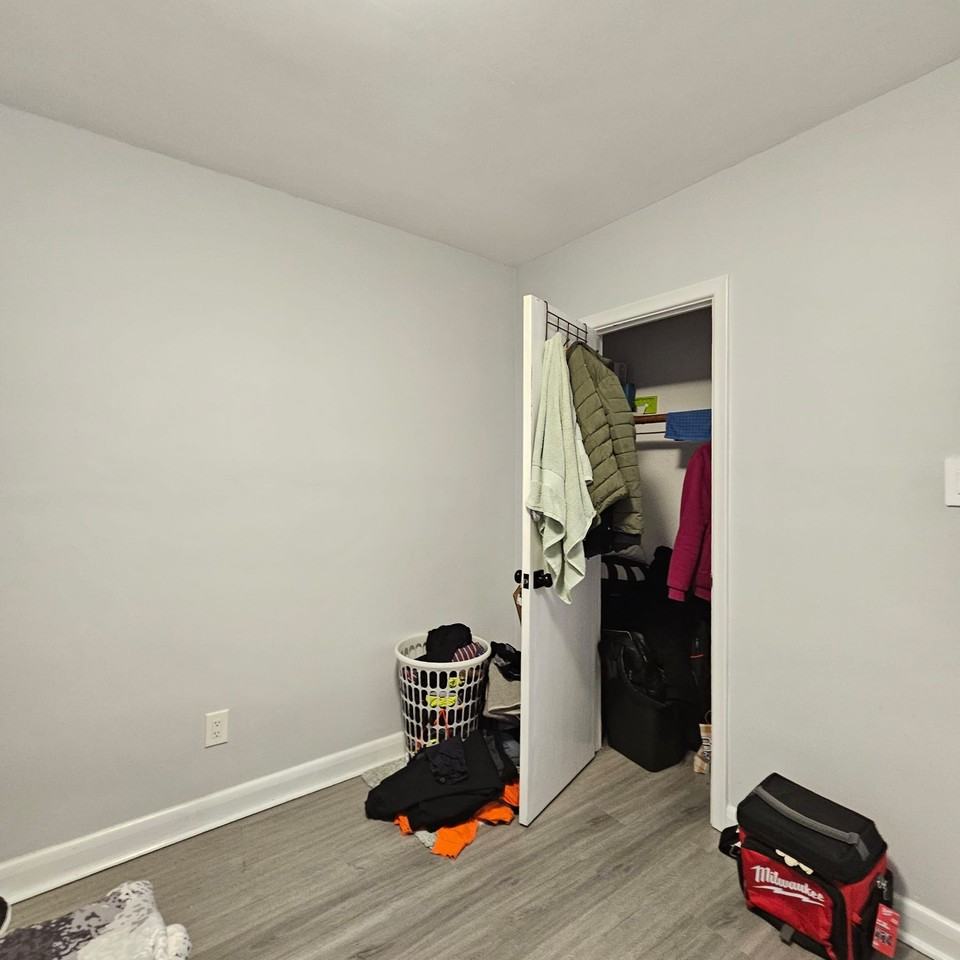 569 Oakwood Avenue #1 - Photo 5 of 12