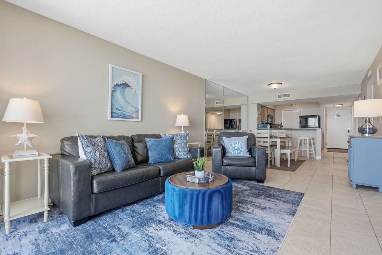 7205 Thomas Dr #1491597P - Photo 4 of 50