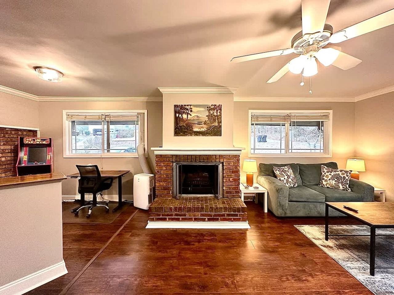 1050 Wood Valley Rd #1543018P - Photo 3 of 16