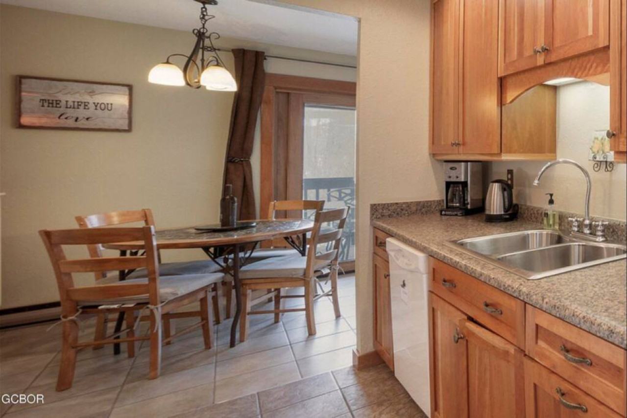 300 Sterling Way #1543060P - Photo 2 of 16