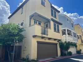 featured image of 221 Geary Way