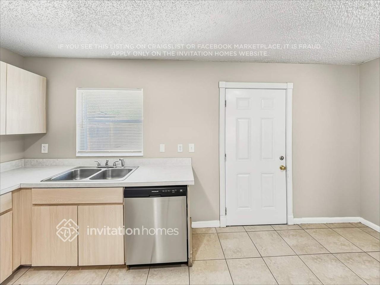 1531 S Washington Ave - Photo 6 of 16