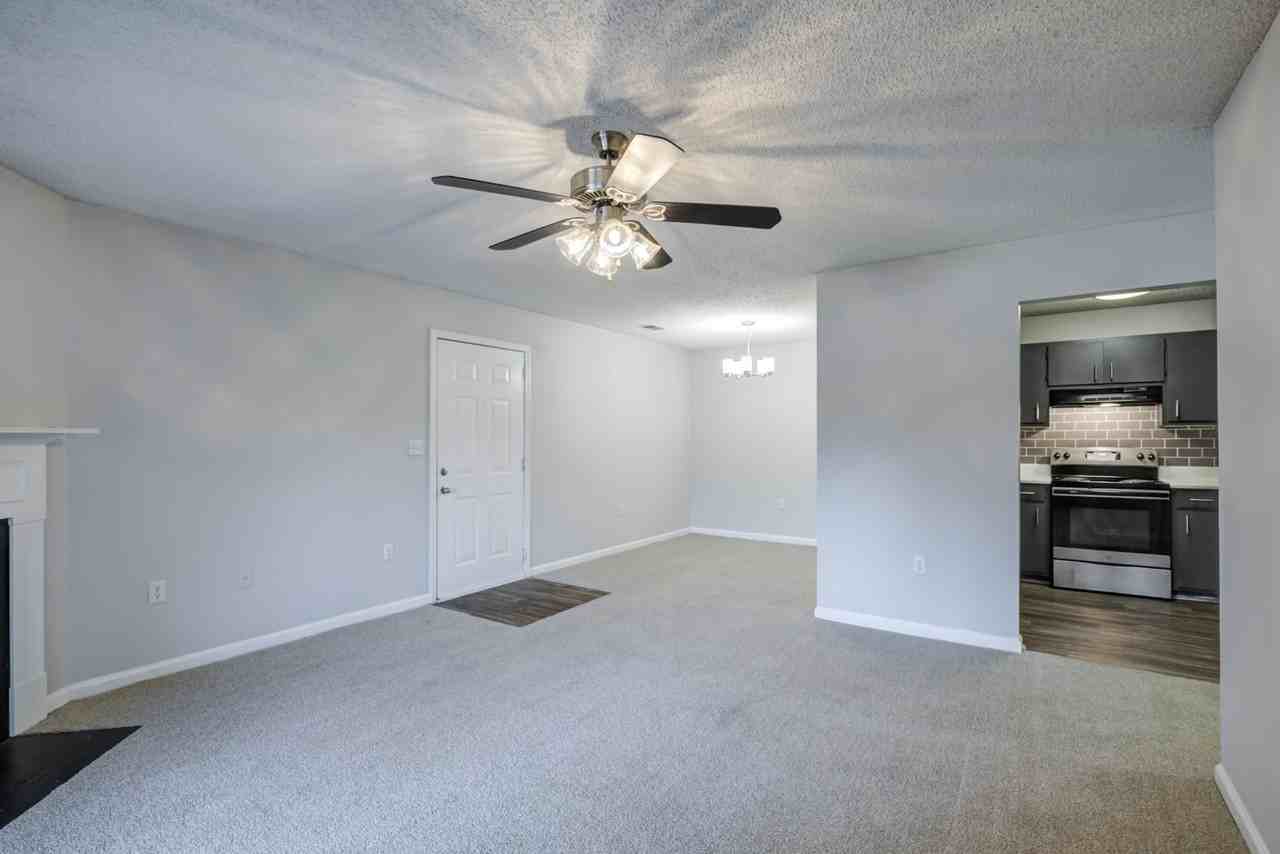 Southland Station Apartments - Photo 4 of 20