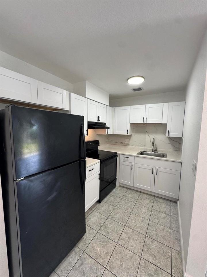 1795 Northwest 55th Avenue #3 - Photo 3 of 7