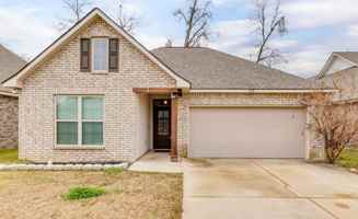 featured image of 200 Briar Patch Dr