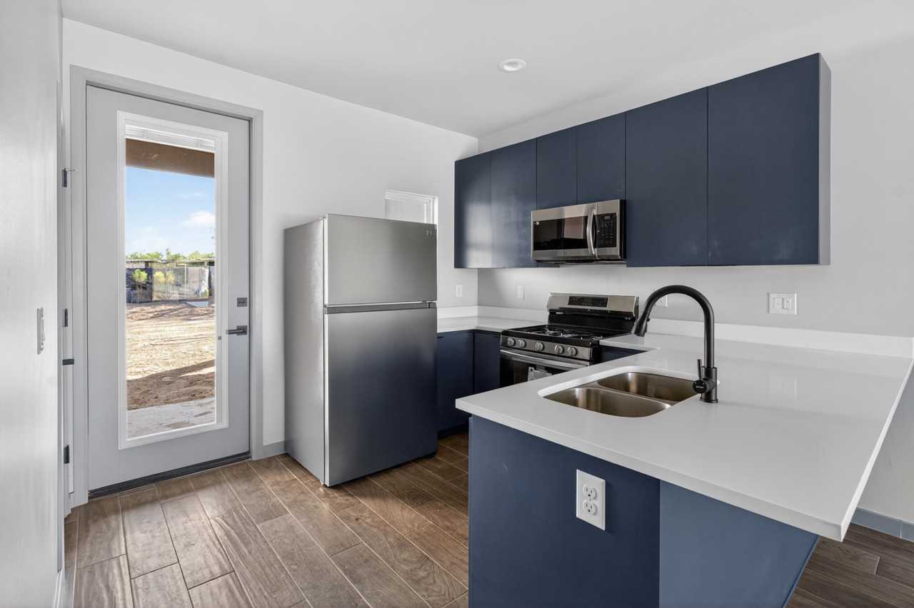155D Colina Pl #D1 - Photo 5 of 14