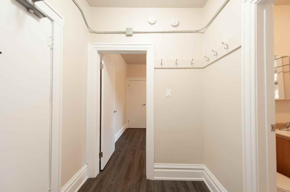 117 Bryce Street - Photo 6 of 12