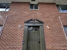 154 E Walnut St #1 - Photo 1 of 1