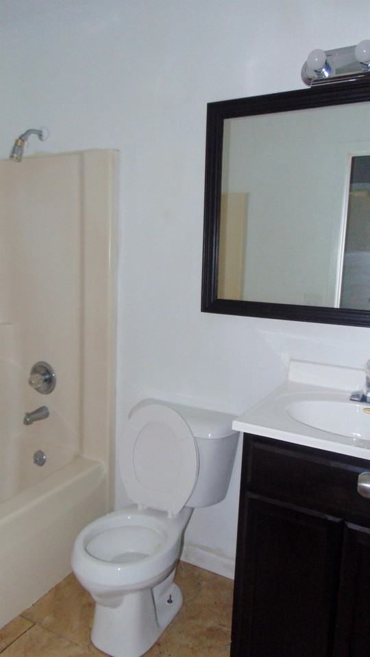113 W Campbell Ave #C - Photo 7 of 8