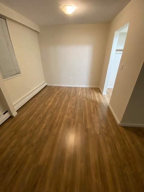 Mapleview Place - Photo 4 of 17