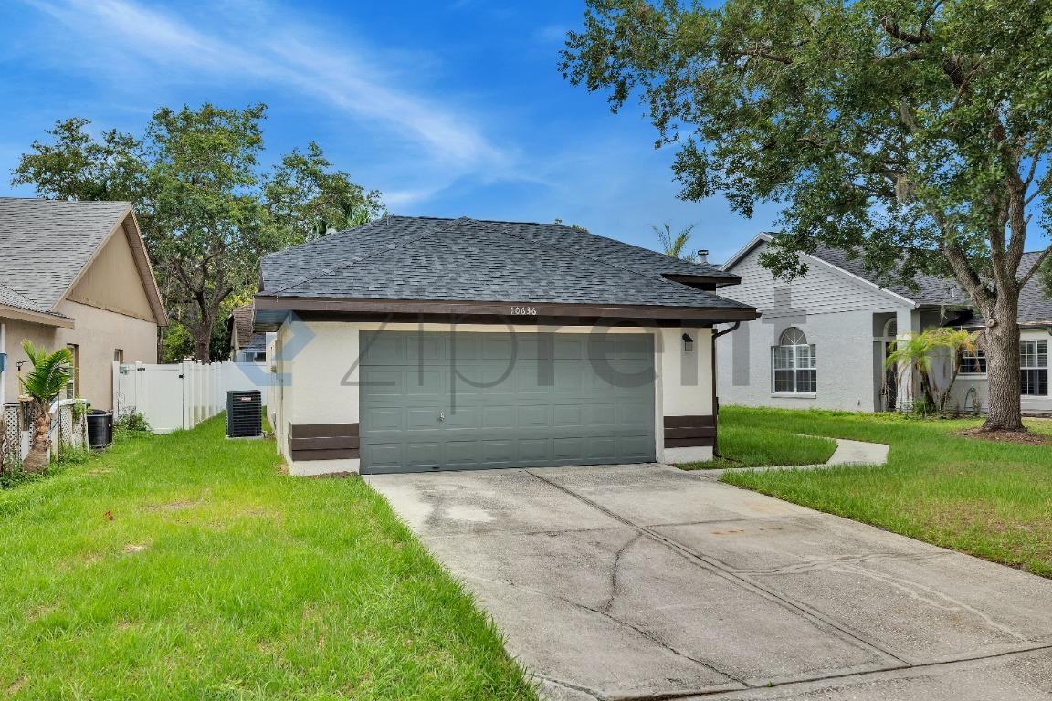 10636 Satinwood Cir - Photo 4 of 25