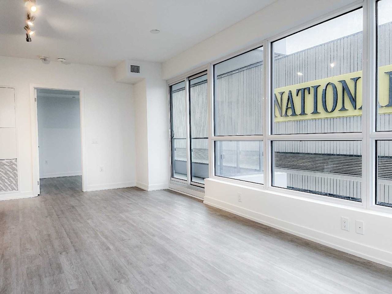 395 Bloor St E #2305 - Photo 4 of 16