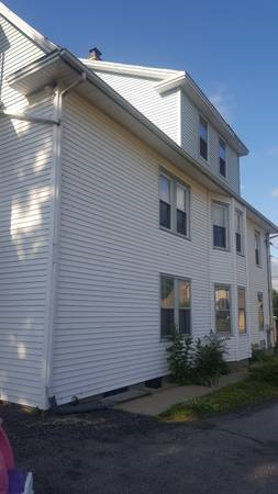129 Howard Ave #3rdFL - Photo 2 of 14