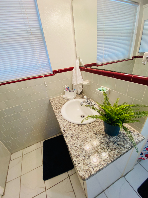 3619 Garrott St - Photo 4 of 11