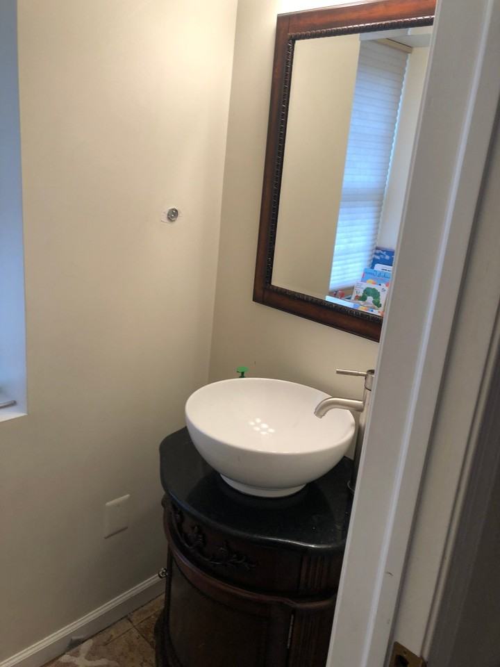 2144 Christian St - Photo 6 of 18