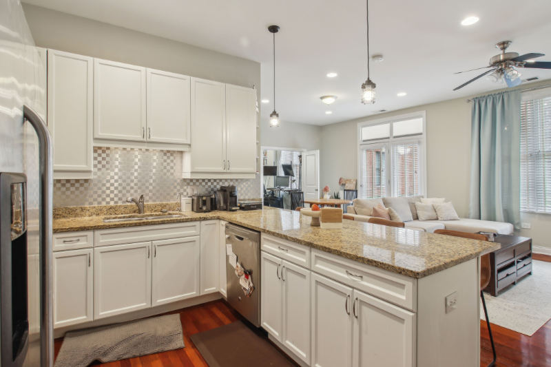 4814 N Damen Ave #201 - Photo 5 of 18