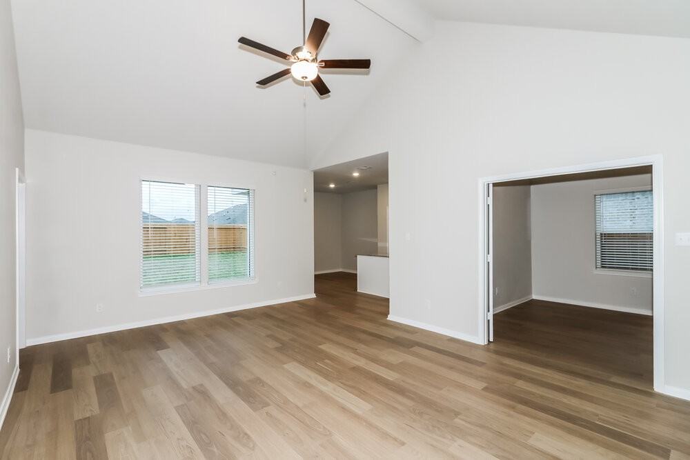 416 Mustang Trot Dr - Photo 3 of 19