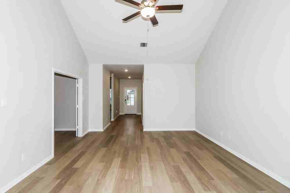 416 Mustang Trot Dr - Photo 5 of 19