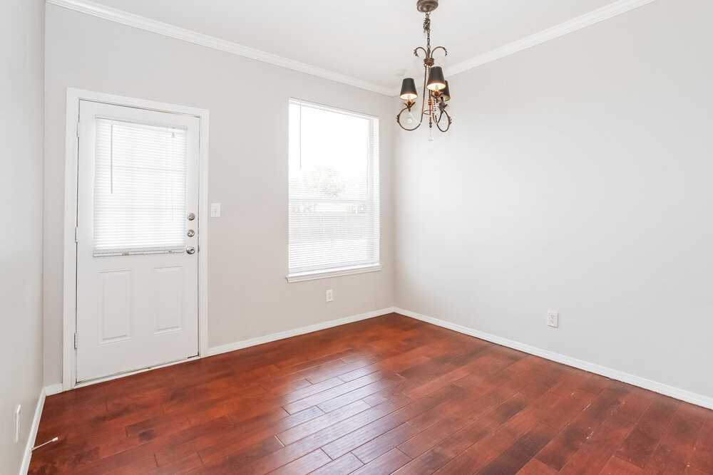 2401 Westheimer Rd - Photo 5 of 16