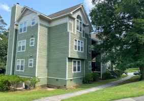 featured image of 6720 Willowbrook Dr #5