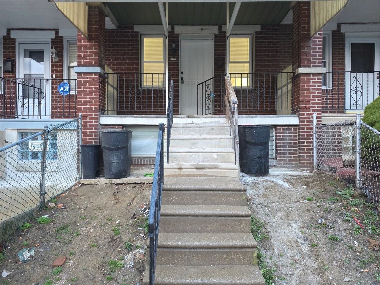 2055 Carver St - Photo 7 of 7