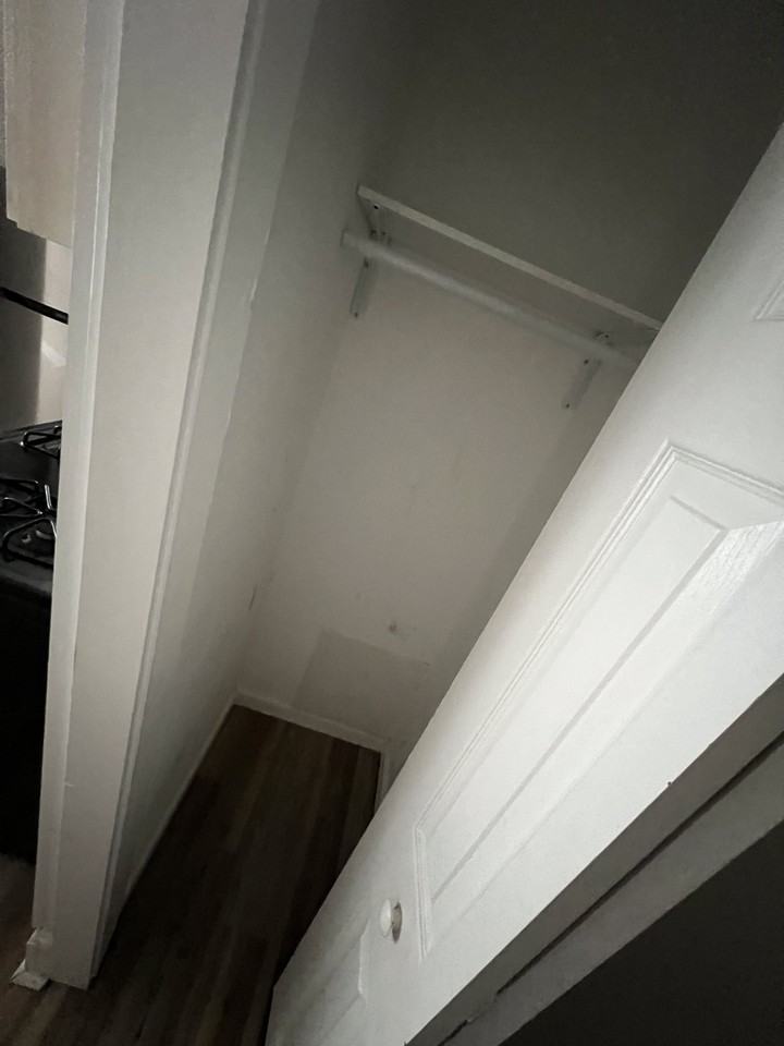 207 Macdade Blvd #1 - Photo 5 of 8