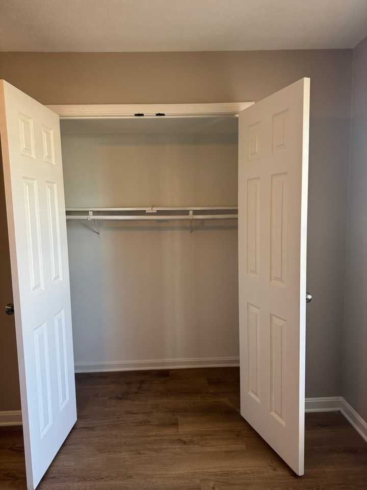 9304 Aylesbury Dr #2 - Photo 4 of 10