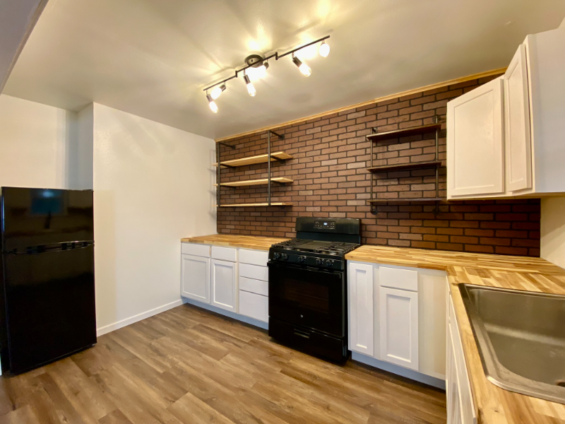 1922 Banita St #2 - Photo 6 of 12