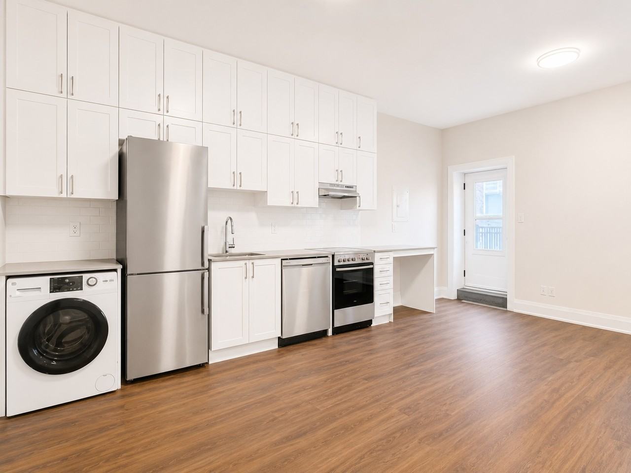 69 King Street East - Photo 2 of 7