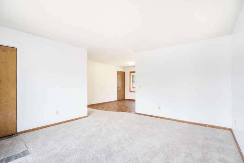 3815 Florinda Ave - Photo 4 of 20