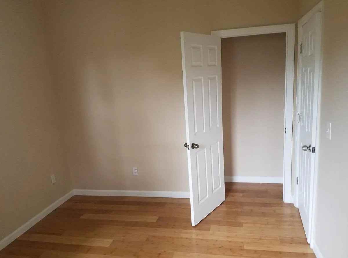 192 Scheerer Ave #2 - Photo 3 of 12