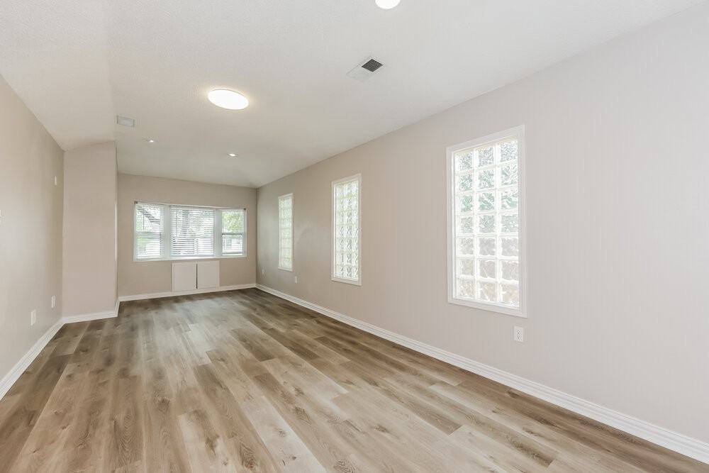 6003 Cool Springs Dr - Photo 5 of 16